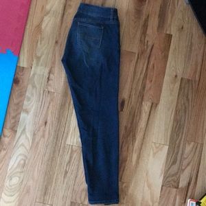NY and Co Relaxed Boyfriend Jeans Dark Wash 4
